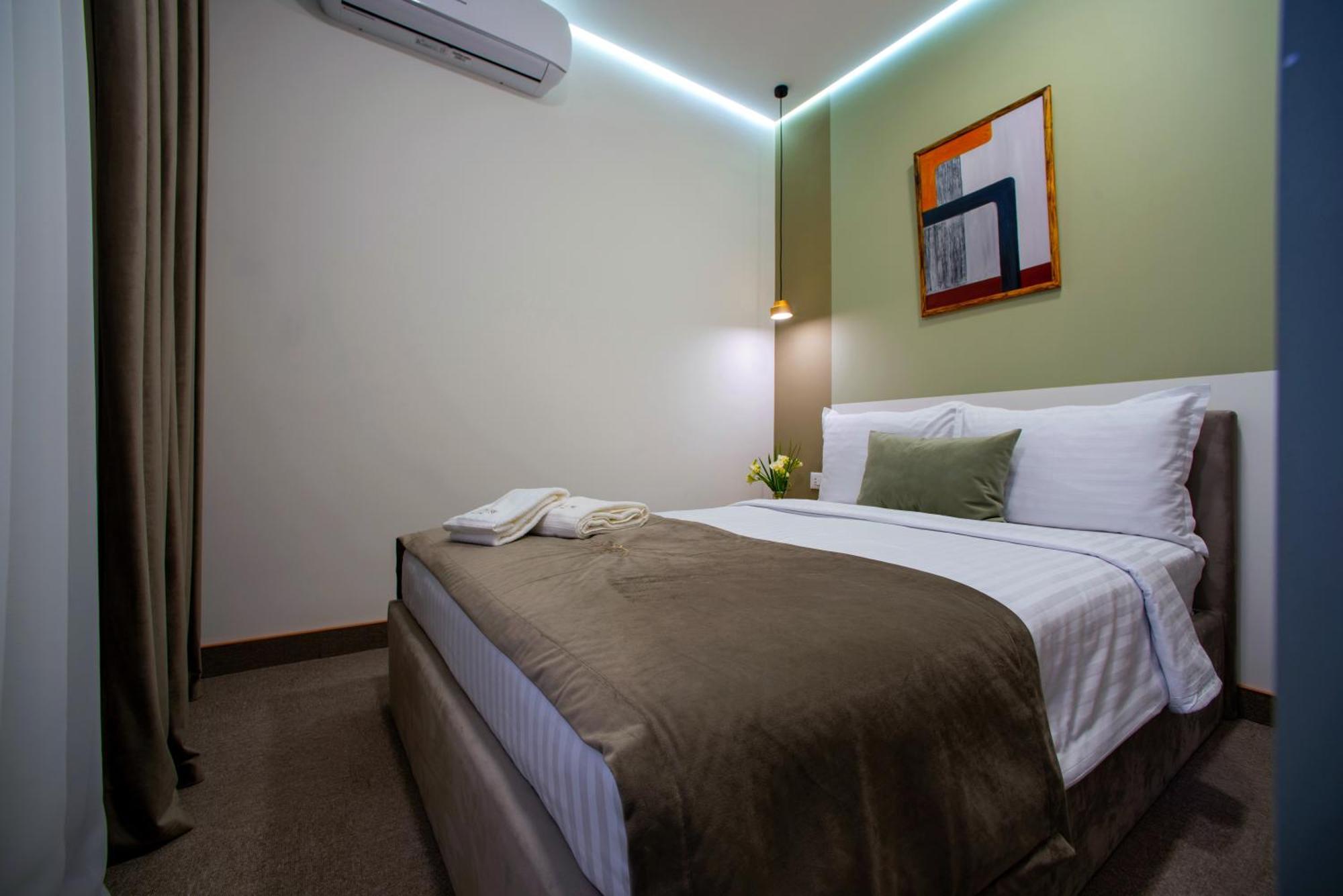 The House Hotel Yerevan Exterior photo